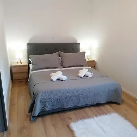 Bella 2 Apartment