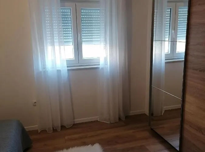Bella 2 Apartman Sali